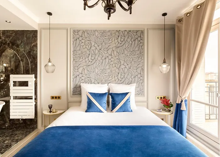 Merveil Signature Suite Hoche - Eiffel Tower View