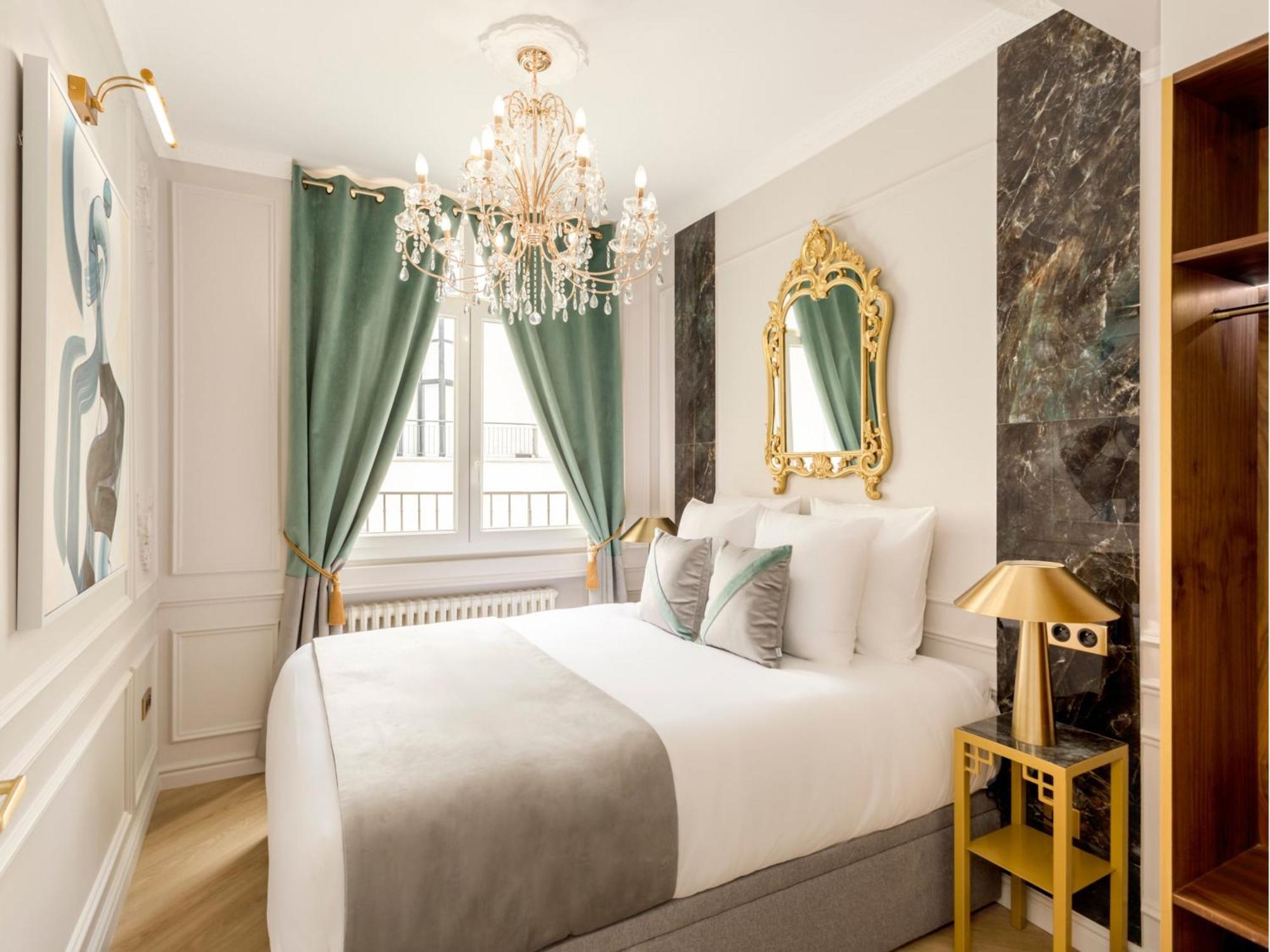 Merveil Signature Hoche - Eiffel Tower View Apartment *